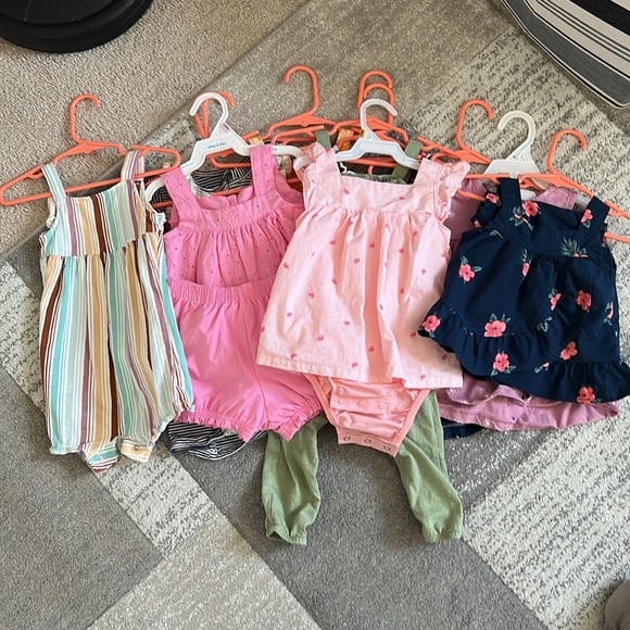 11 spring & summer outfit bundle - Picture 3 of 5